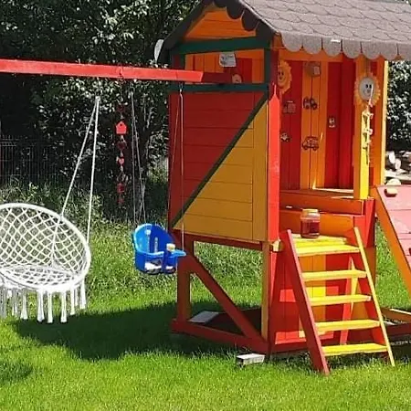 Casa Cu Pitici *
