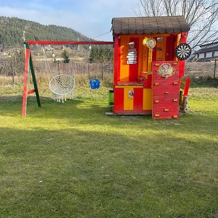 Casa Cu Pitici Casă la țară *